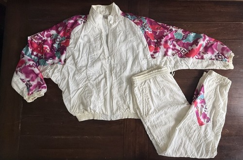 Vintage adidas white - 90’s,