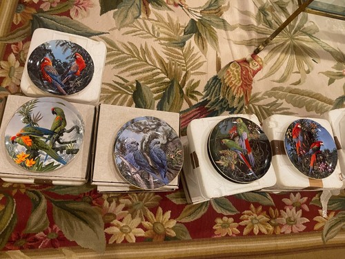 Wedgwood decor plates - decor,