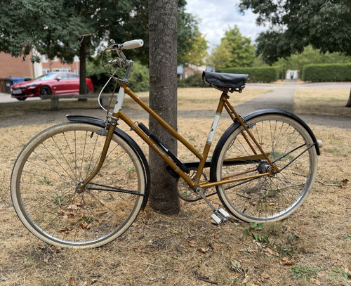 Vintage raleigh ladies bicycle - raleigh,