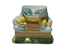 Vintage Egg Cup Humpty Dumpty