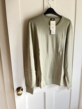 BNWT UNIQLO MENS Size MEDIUM