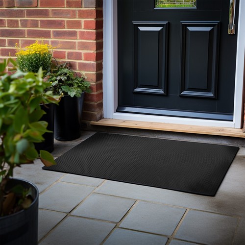 Black doormat hexagon pattern - doormat,
