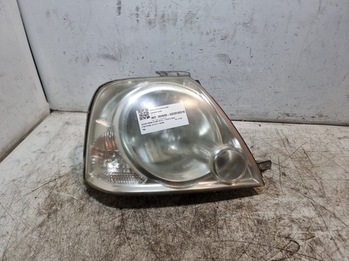 Suzuki grand vitara headlight - suzuki,