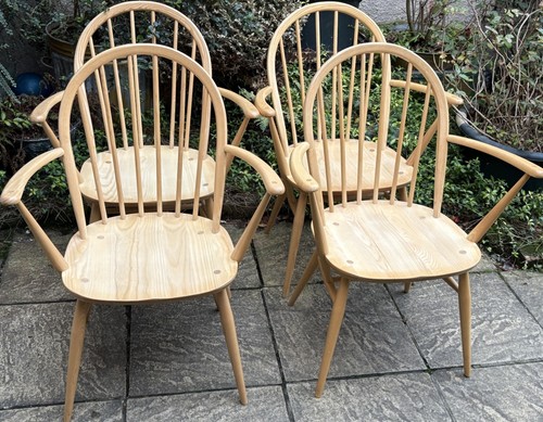 Superb modern ercol armchair - superb,