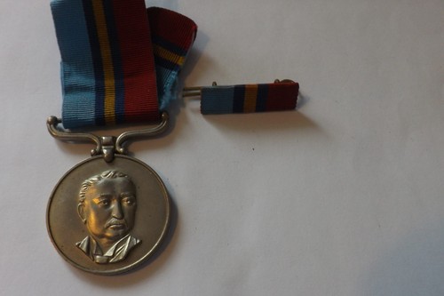 Full size medal rhodesian - size,