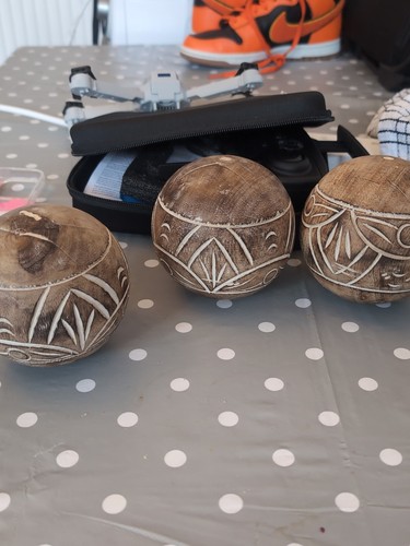 Decorative wood carved balls - wood,