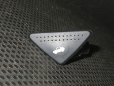 FORD FOCUS MK1 (98-04) BOOT TAILGATE RELEASE SWITCH BUTTON 98AG19B514BE