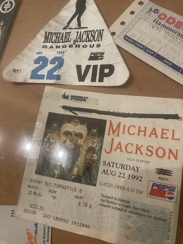 Michael jackson dangerous - michael,