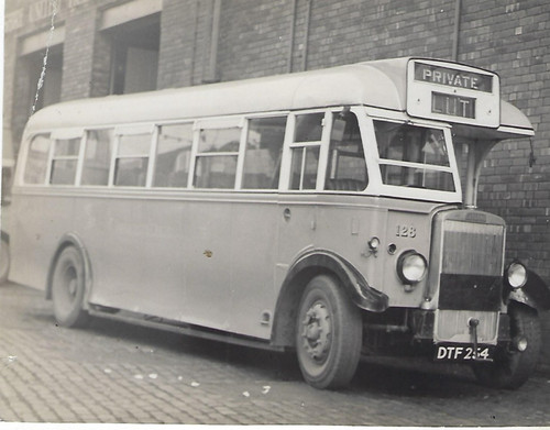 Large bus photo - :, dtf254