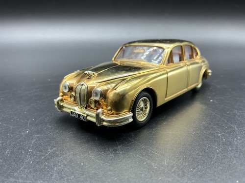 Corgi jaguar mk2 gold - corgi,