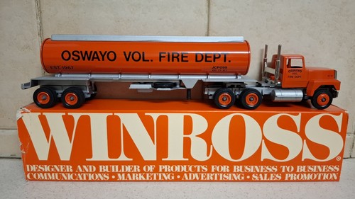 Winross scale ford semi - winross,