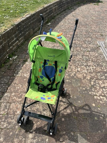 Safety 1st dino pushchair
