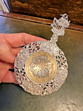 60g Fully hallmarked cast solid sterling silver Dutch antique tea strainer 925
