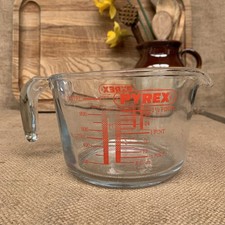 Pyrex 1 Litre Measuring Glass
