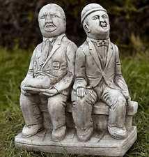 Friends on a bench Laurel and