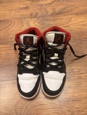 Nike Air Jordan Size 6 Youth