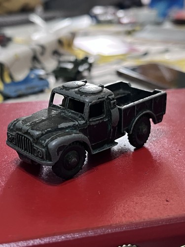Dinky army ton - ton, cargo