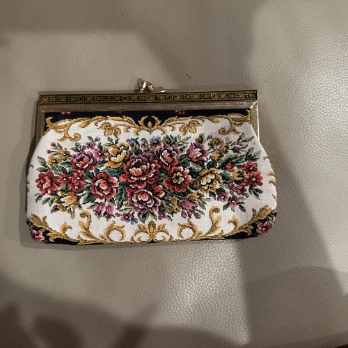 1960s tapestry clutch - , purse