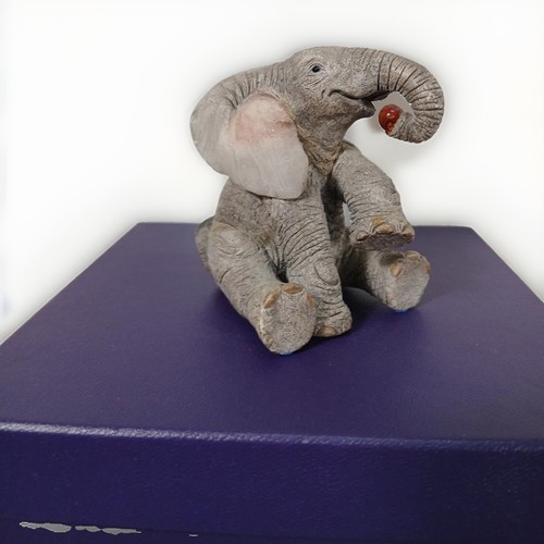 Tuskers elephant henry - tuskers,
