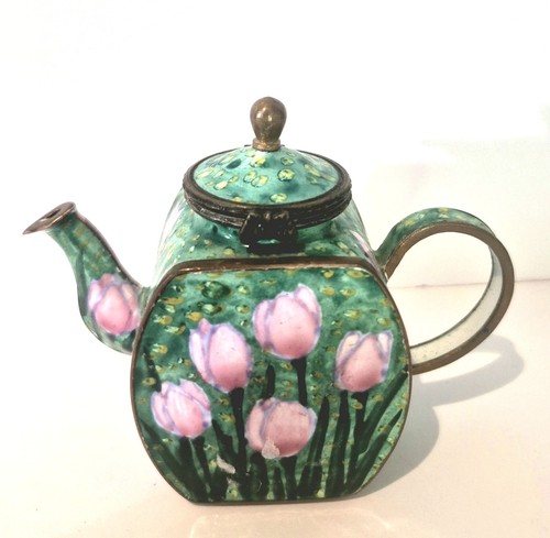 Vtg signed kelvin chen enamel - signed,