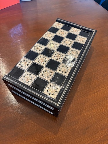 Egyptian backgammon set - backgammon,