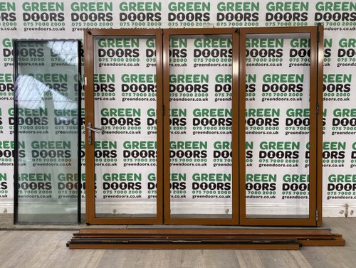Aluminium bifolding doors - aluminium,