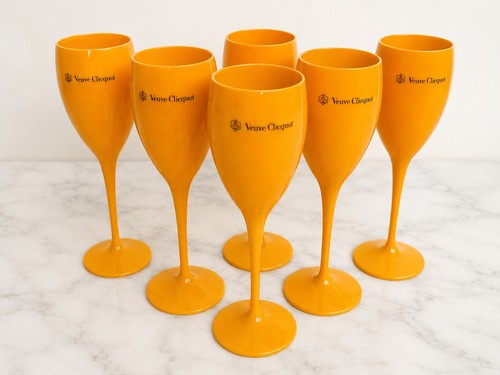 Veuve clicquot acrylic - 6x,