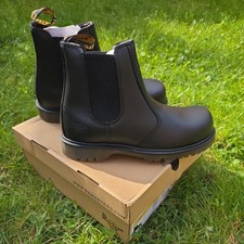 Dr Martens Industrial 2228