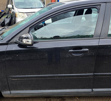 VOLVO S40 PASSENGER SIDE FRONT DOOR BLACK 2004-2012