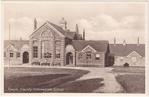 Towyn county intermediate - county,