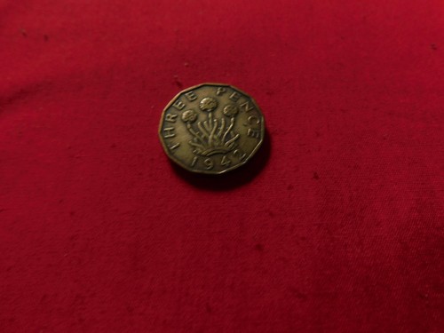 Collectable three pence - 3d,