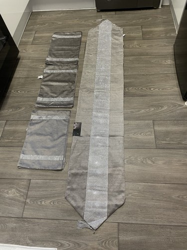 Glamorous silver velvet - glamorous, table