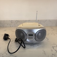Vintage Phillips Radio 
