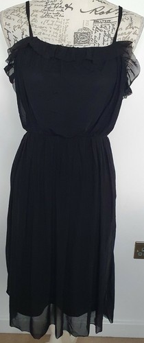 Boohoo black sleeveless midi