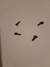 4 TRIANG HORNBY SMALL METAL