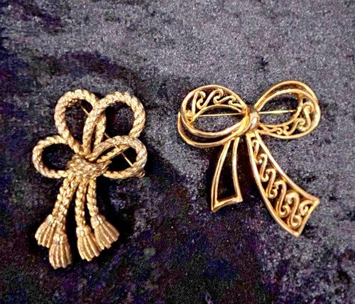 Vintage gold plated bow - 2,