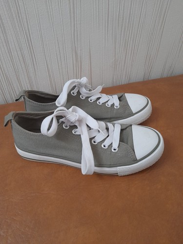Primark khaki green canvas - primark,