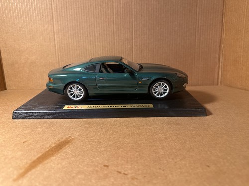 Maisto scale 1998 aston - ,