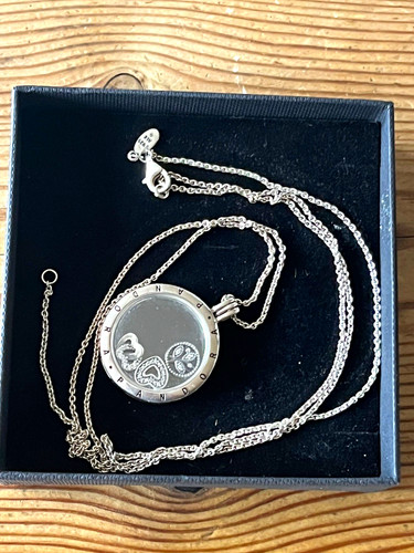 Pandora 925 silver round - 925,
