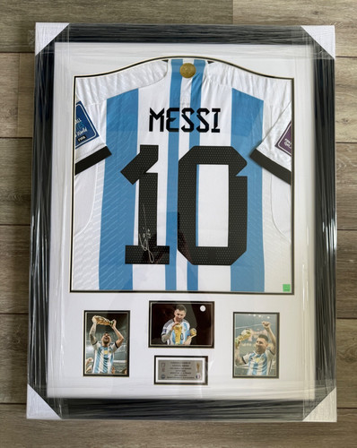 Lionel messi hand signed - signed, &
