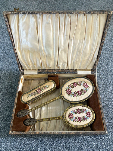 Vintage three piece vanity - vanity, set