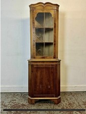 Glazed Corner Cabinet. Floor
