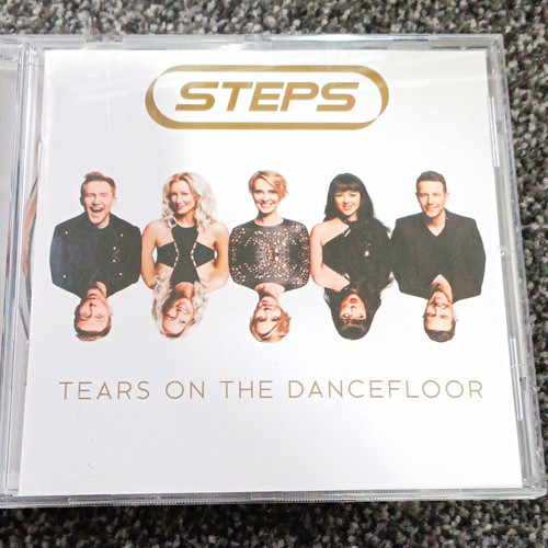 Steps tears the - the, dancefloor
