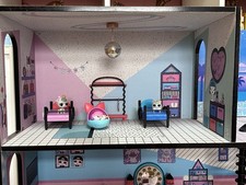 LOL OMG Suprise Dolls house