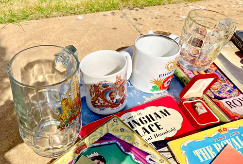 Royal commemorative mugs - commemorative,