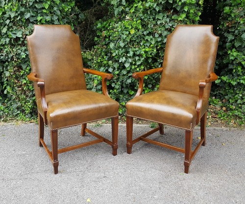 Matching pair mahogany - pair,