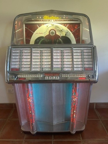 Wurlitzer 1800 juke box - wurlitzer,