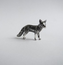 Fox figurine solid - fox,