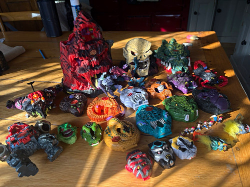 Mighty max monster playset set - monster,