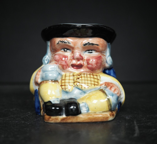 Small toby jug clarice - toby,